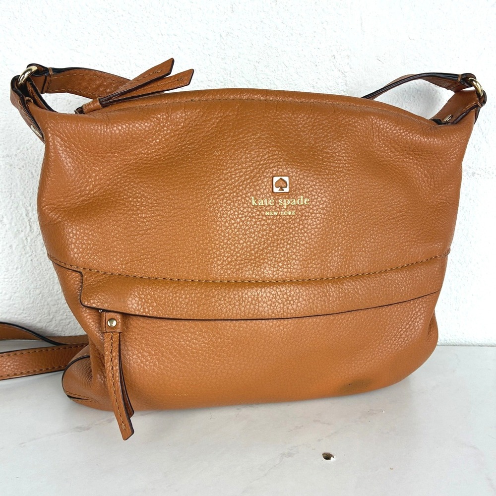 Kate Spade Brown Pebbled Leather Crossbody - Small - Gold Logo Classic Bag